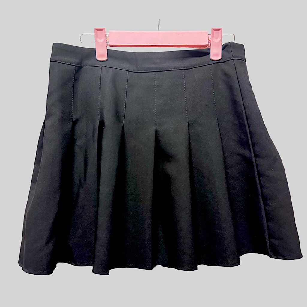Nwot Black Pleated Skater Skirt Flared Mini A-Line Basic Casual Style Small